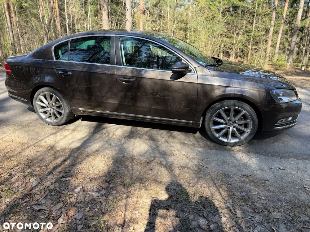 Volkswagen Passat 2.0 TDI DPF Comfortline - 4