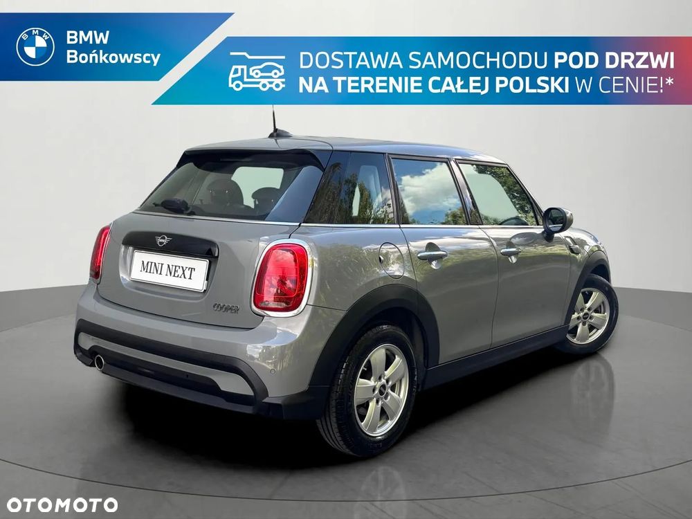 MINI Cooper Standard - 2