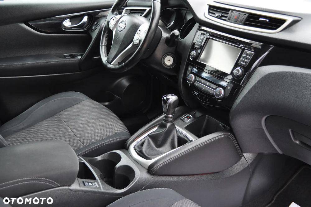 Nissan Qashqai - 16