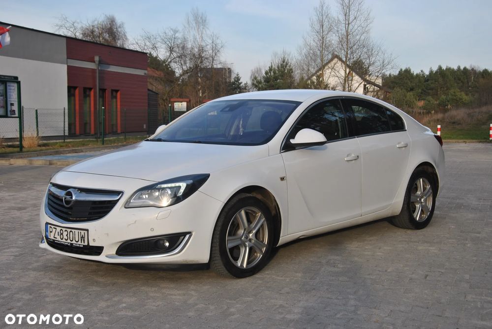 Opel Insignia - 8