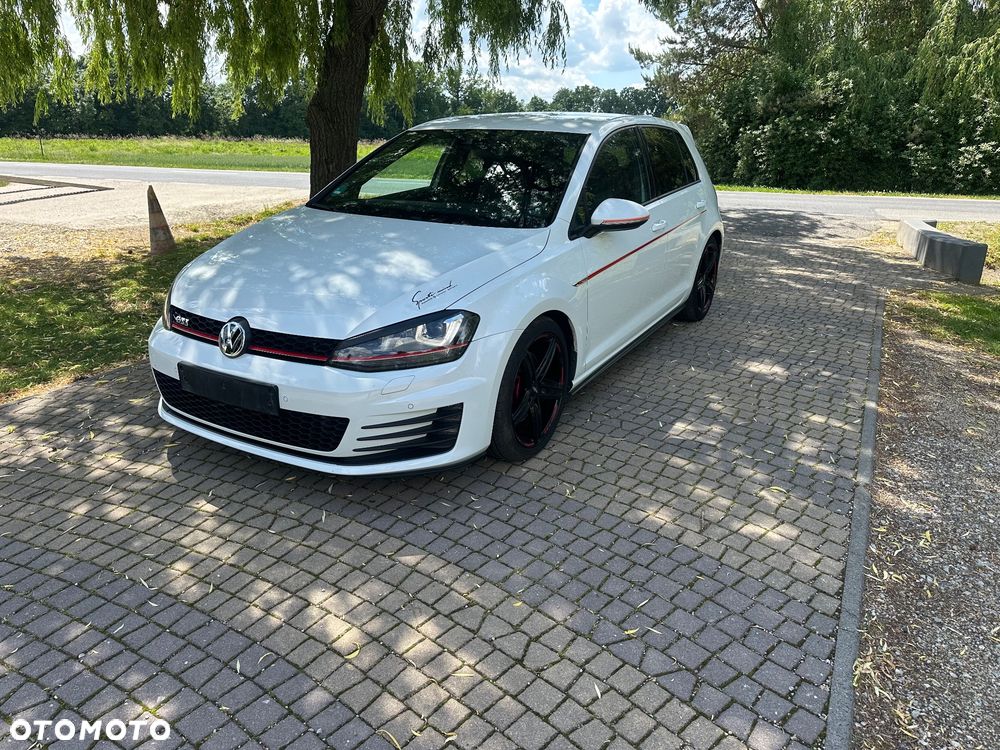 Volkswagen Golf GTI BlueMotion Technology - 15