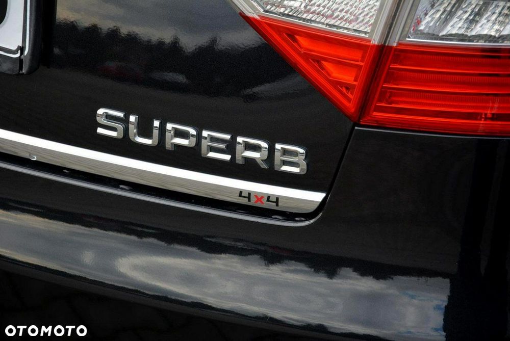 Skoda Superb 2.0 TDI DSG L&K - 15