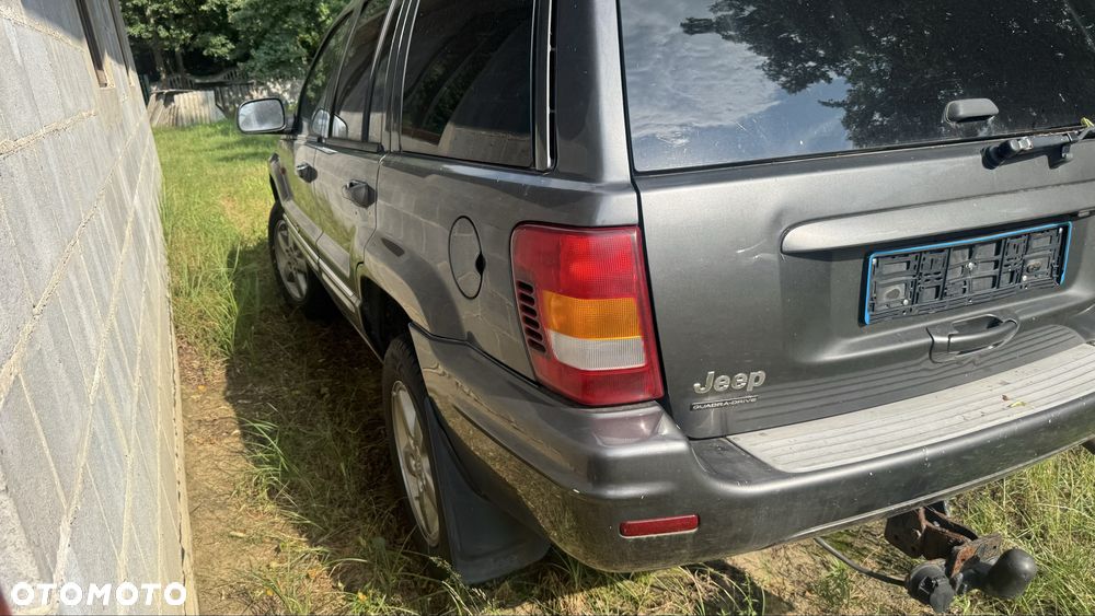 Jeep Grand Cherokee - 4