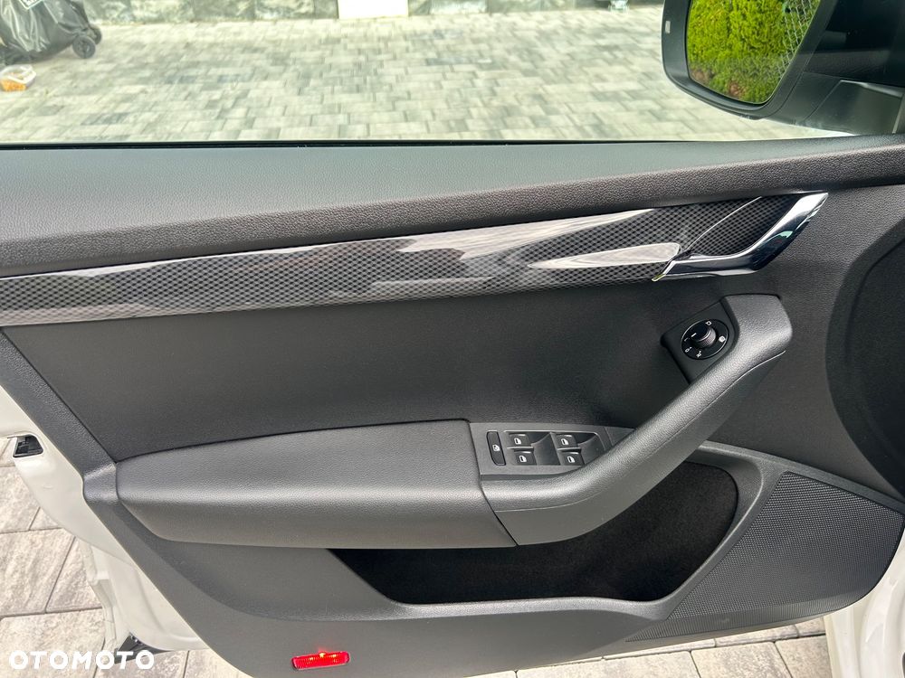 Skoda Octavia 2.0 TDI RS DSG EU6 - 24
