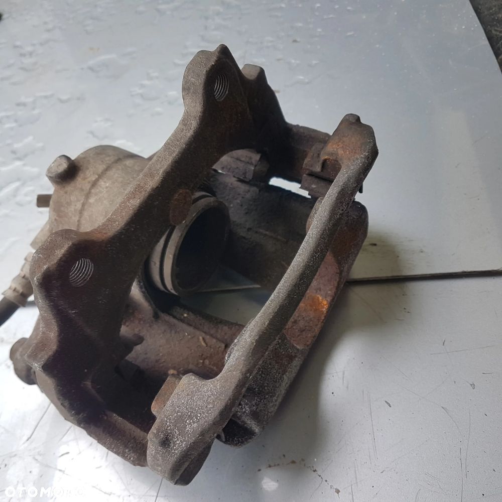 zacisk jarzmo tarcza 240mm wentylowana seicento cc sport palio polonez - 10