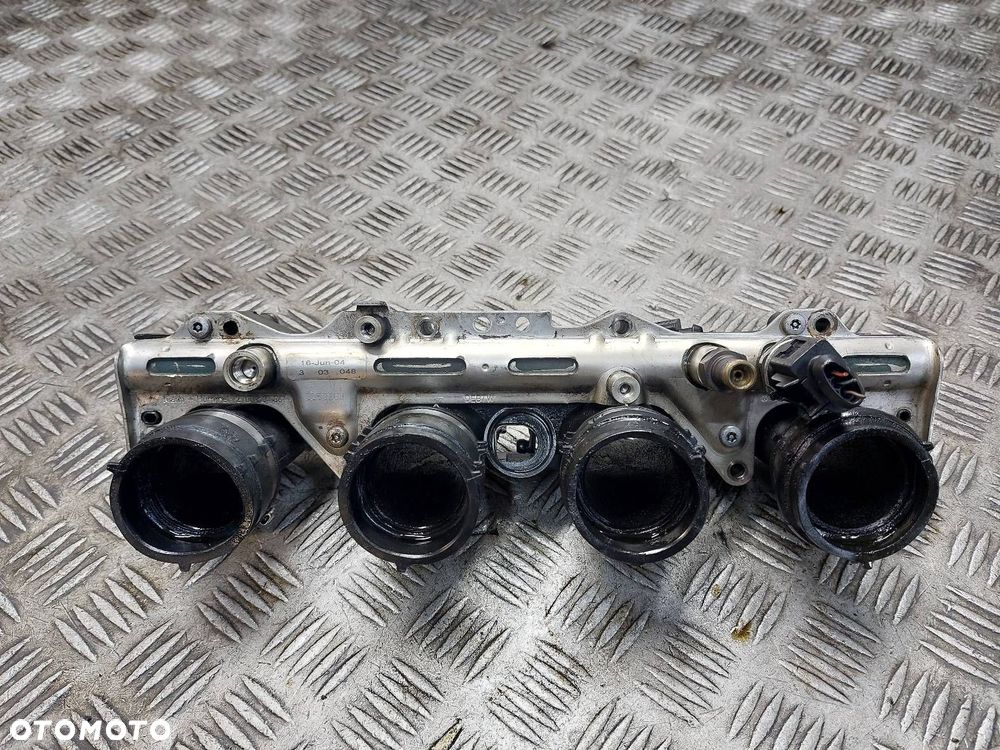 LISTWA WTRYSKOWA AUDI A4 B6 2.0 16V AWA 06D133317F 06D133036D - 2