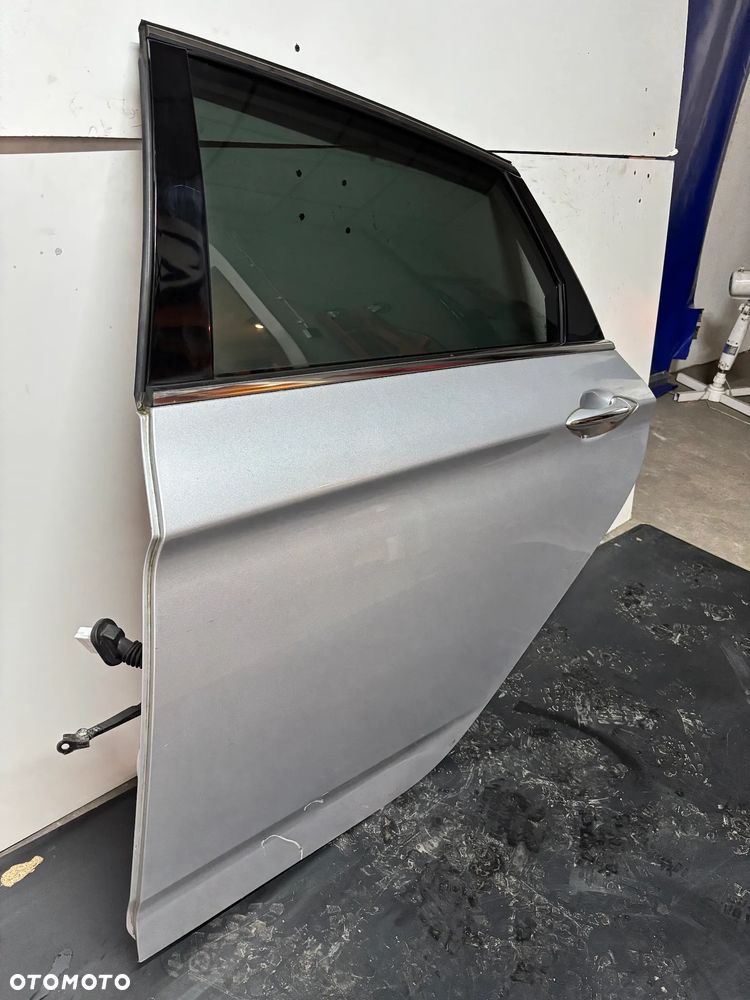 Drzwi lewy tył Hyundai i40 2013r. N3S kombi - 3
