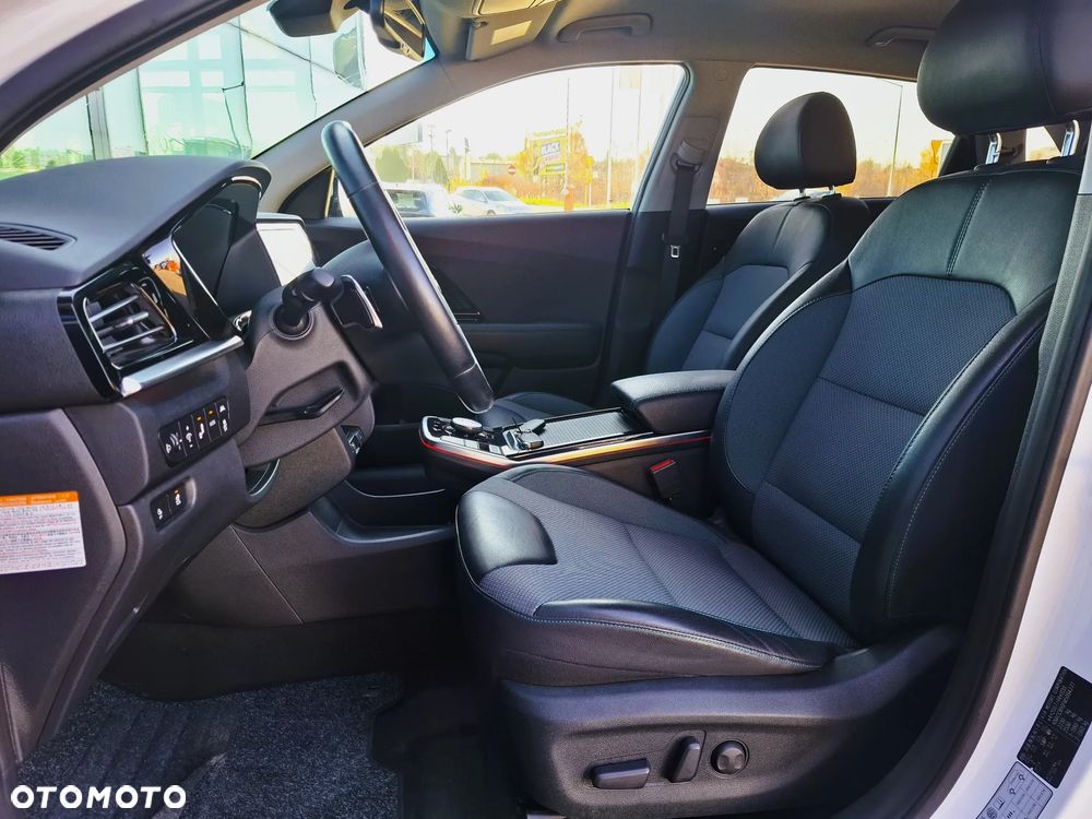 Kia Niro e-Niro 64kWh XL - 11