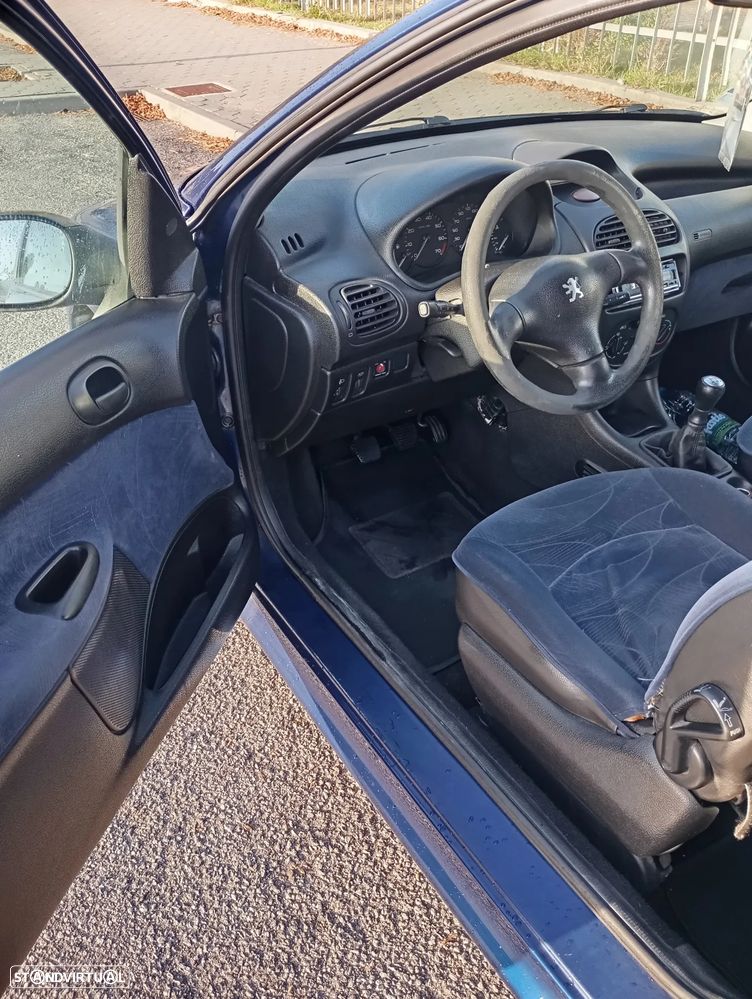 Peugeot 206 1.1 XT - 20
