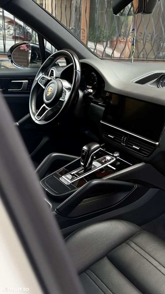 Porsche Cayenne Tiptronic S - 15