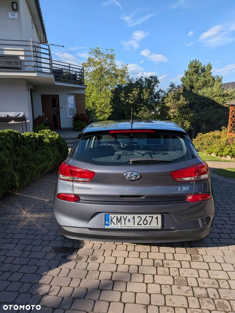 Hyundai i30 1.4 Comfort - 3