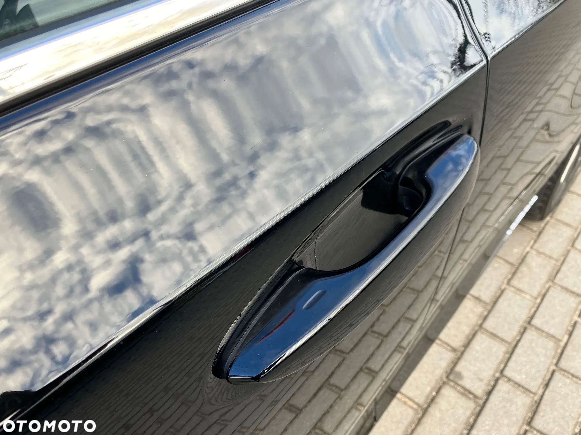 Lexus ES 300h F Sport - 16