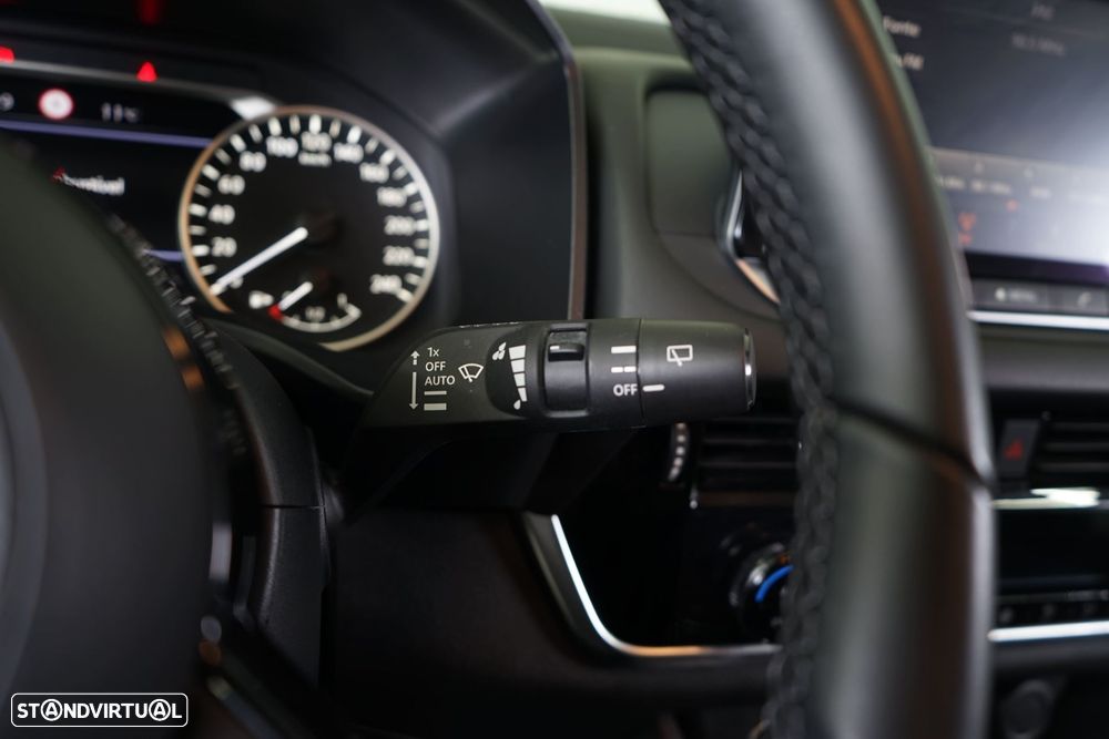 Nissan Qashqai 1.3 DIG-T N-Connecta - 23