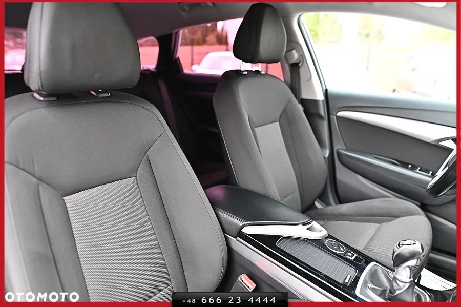Hyundai i40 Kombi blue 1.7 CRDi Style - 16