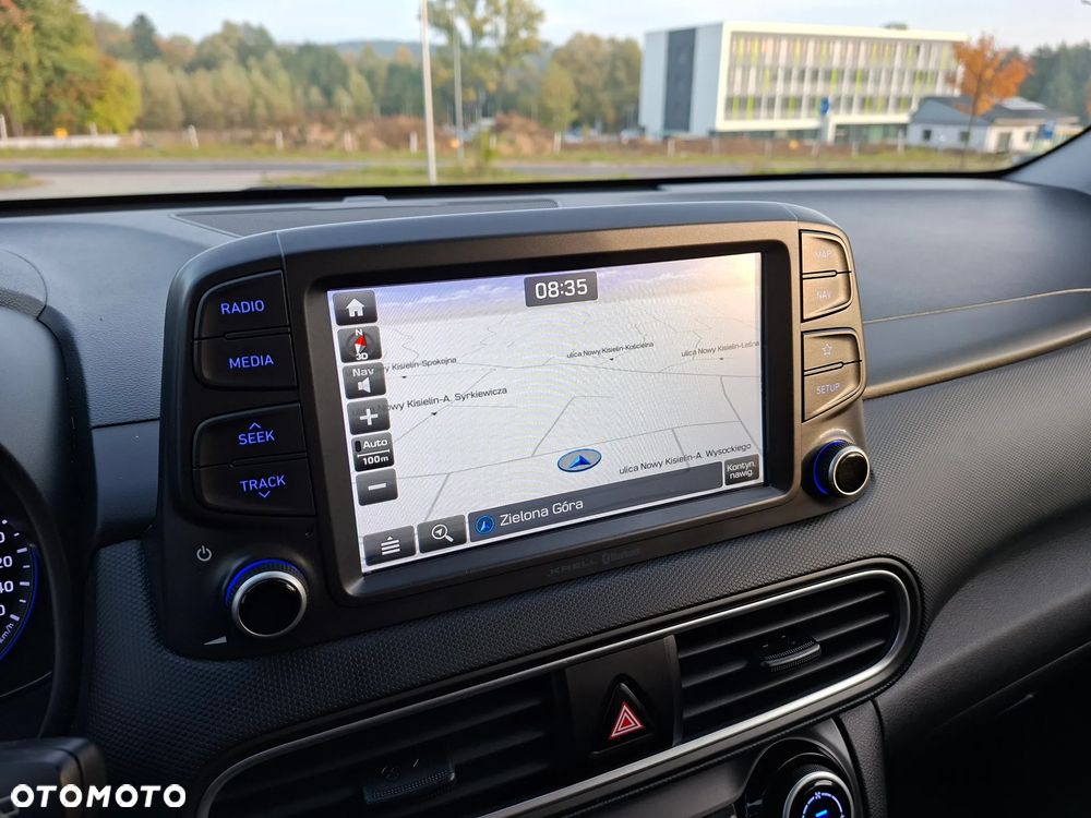 Hyundai Kona - 23