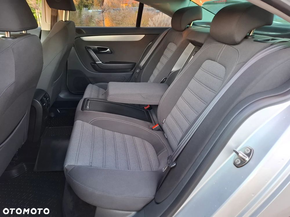 Volkswagen Passat CC 2.0 TSI DSG Exclusive - 36