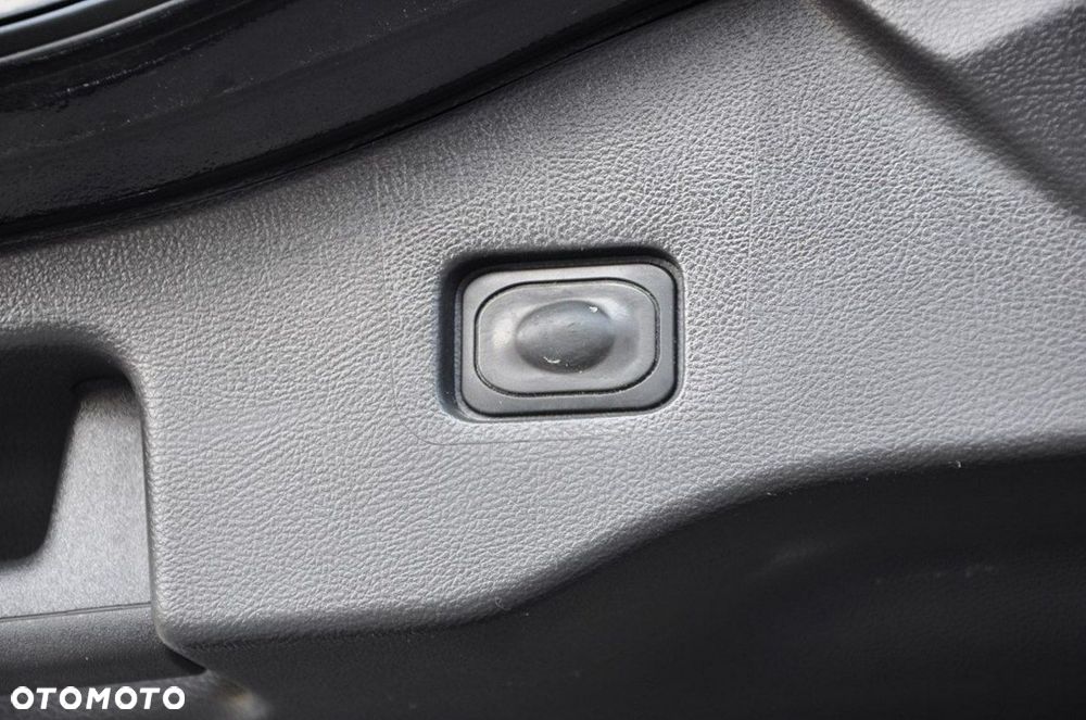 Ford Mondeo - 27