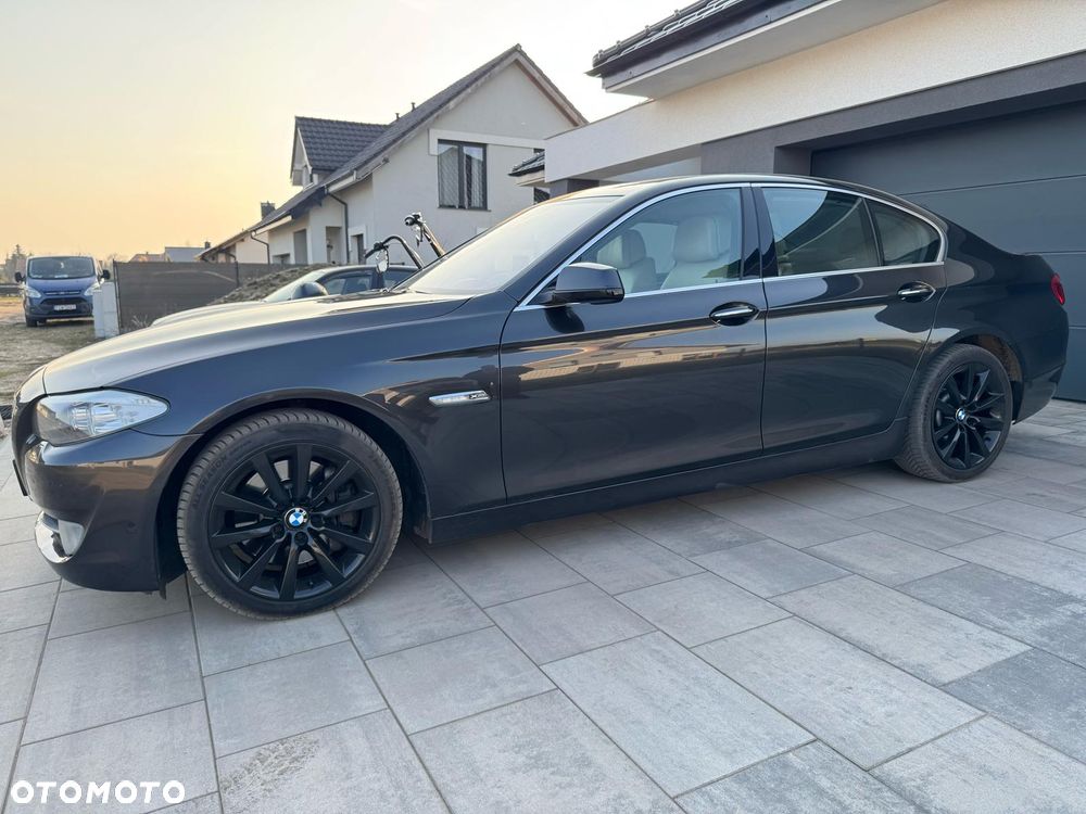 BMW Seria 5 525d xDrive Modern Line - 6