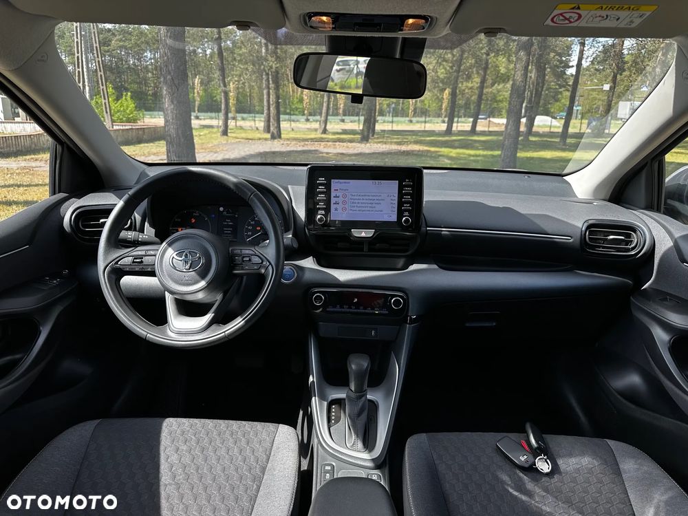 Toyota Yaris - 6
