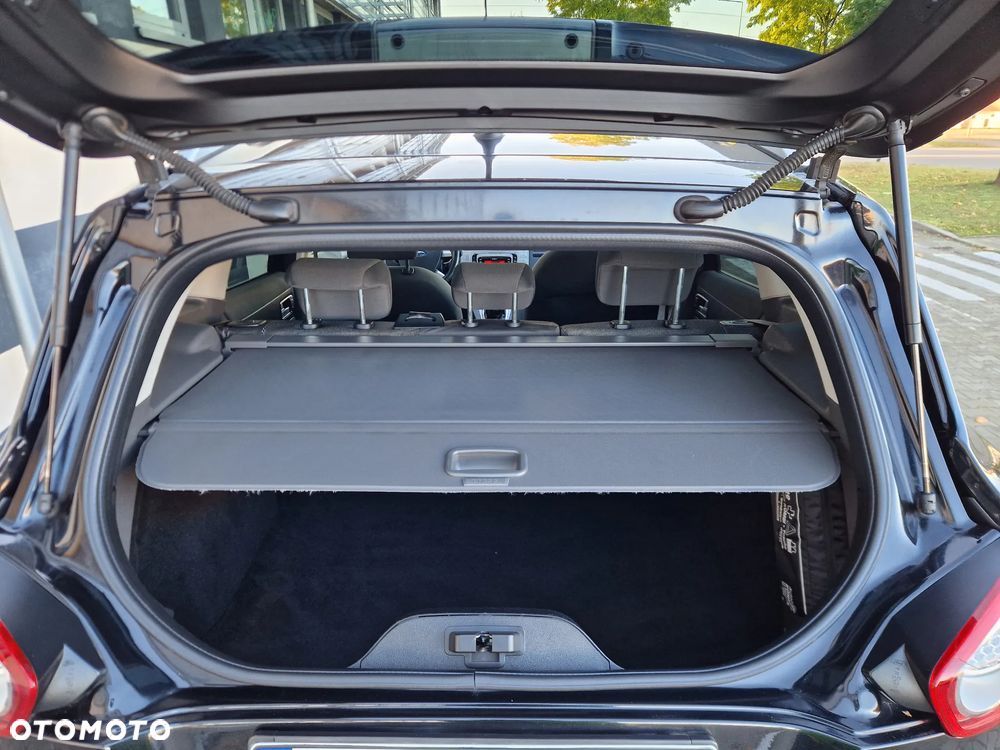 Ford Kuga 2.0 TDCi 4x4 Trend - 36