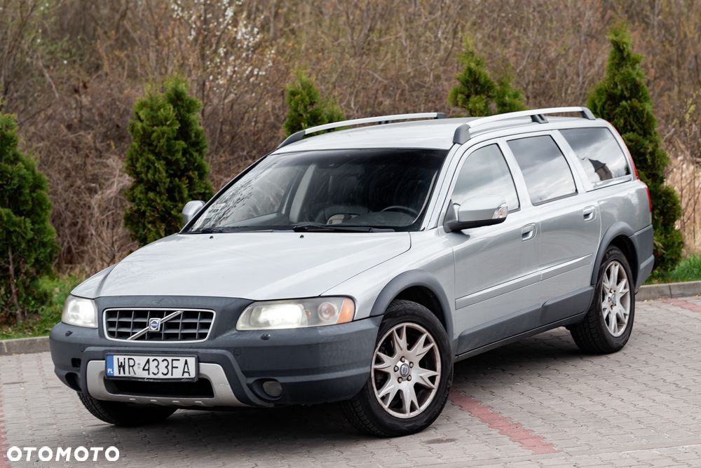 Volvo XC 70 D5 AWD Kinetic - 2