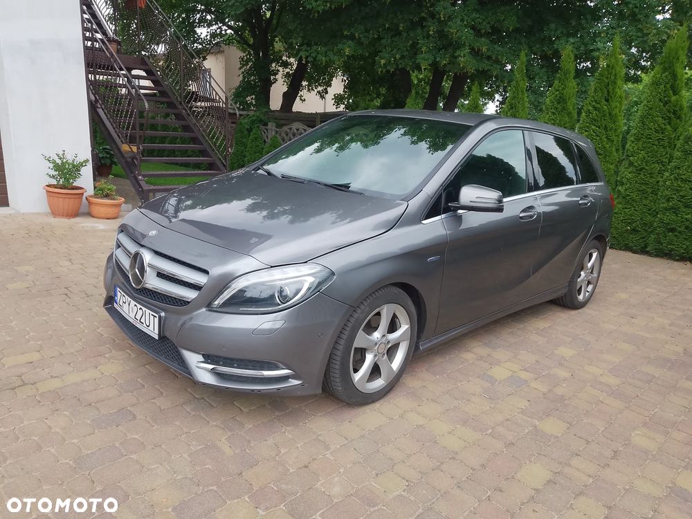 Mercedes-Benz Klasa B 180 CDI - 1