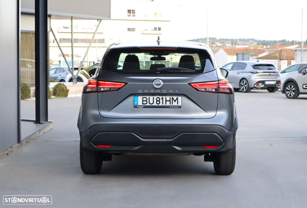 Nissan Qashqai 1.3 DIG-T N-Connecta Xtronic - 4