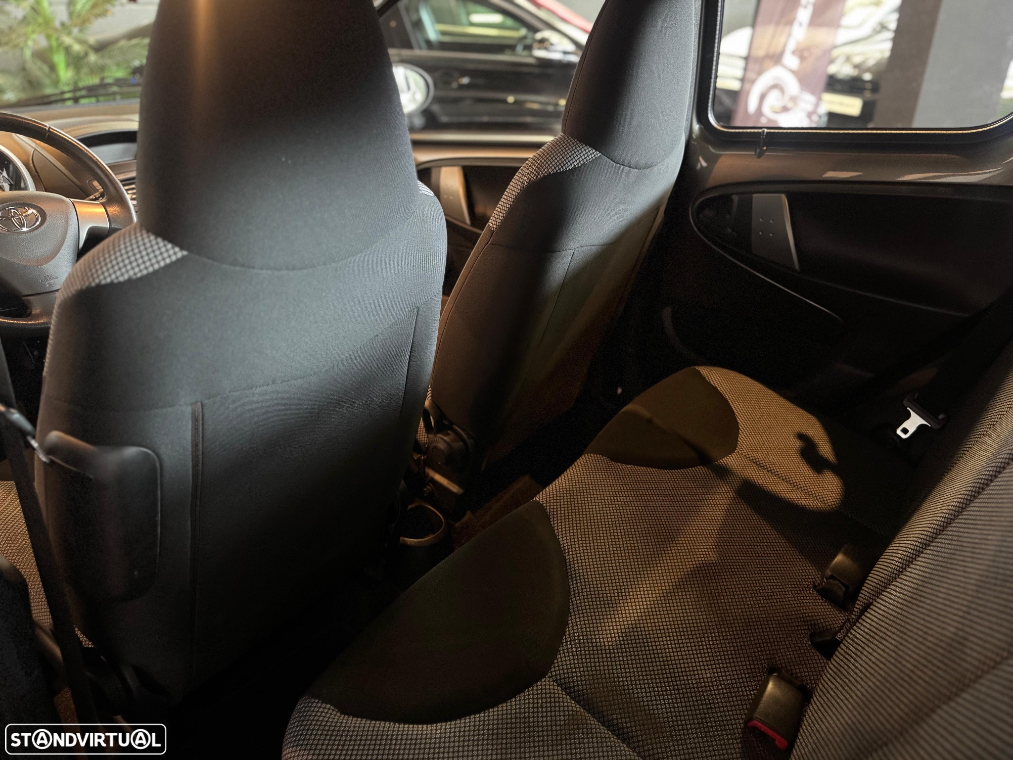 Toyota Aygo 1.0 X-Play+AC - 23
