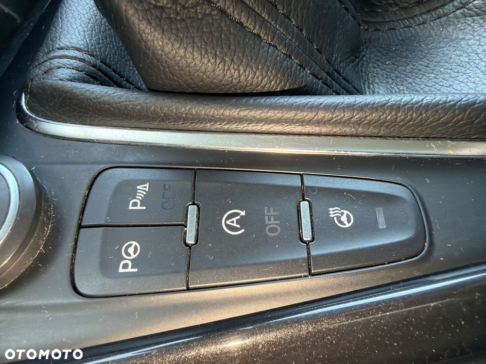 Ford Focus 1.0 EcoBoost Gold X ASS - 17