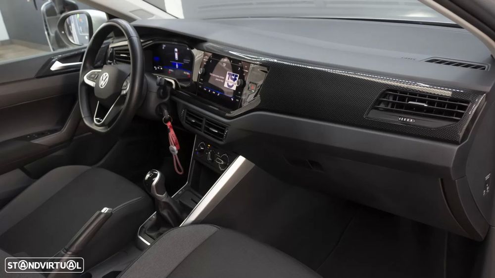 VW Taigo 1.0 TSI Urban - 14