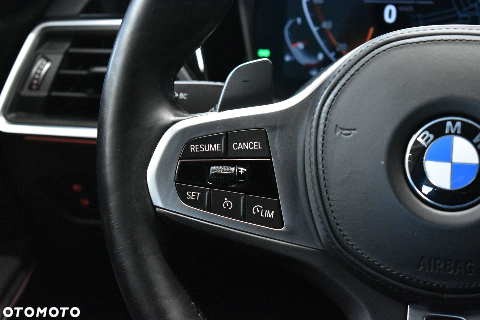 BMW Seria 3 330i xDrive M Sport sport - 12