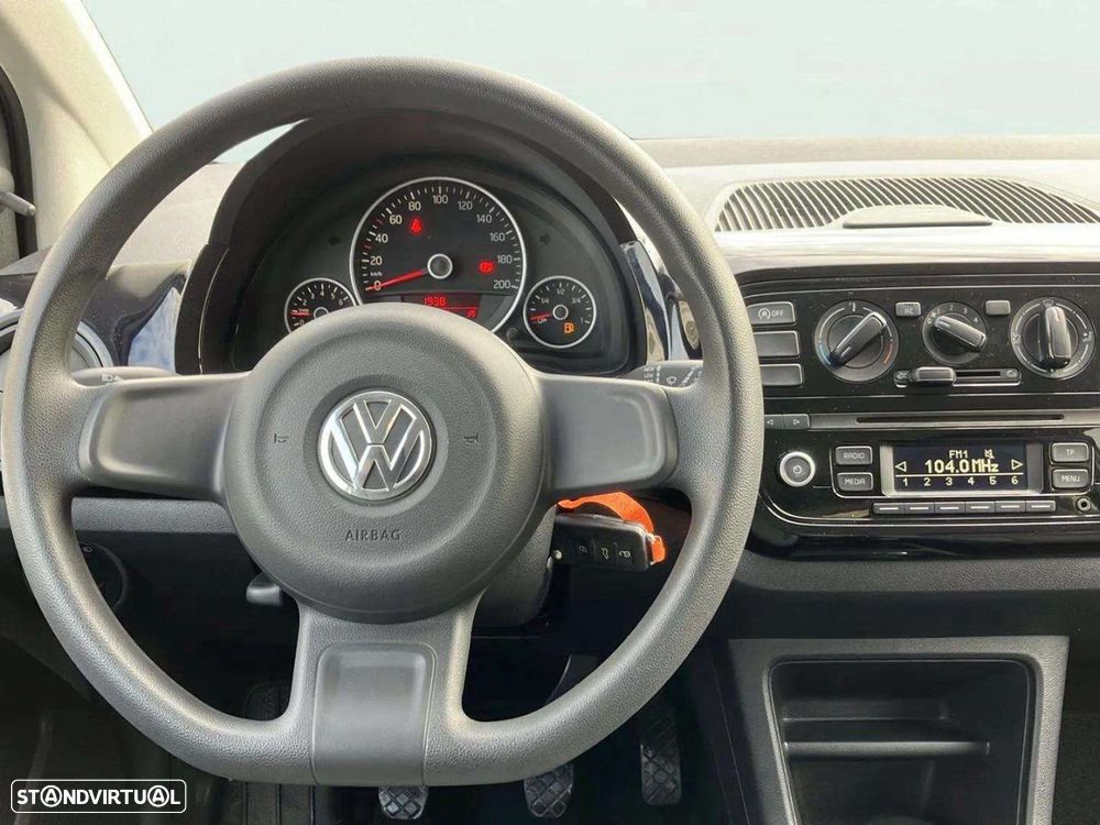 VW Up! - 10