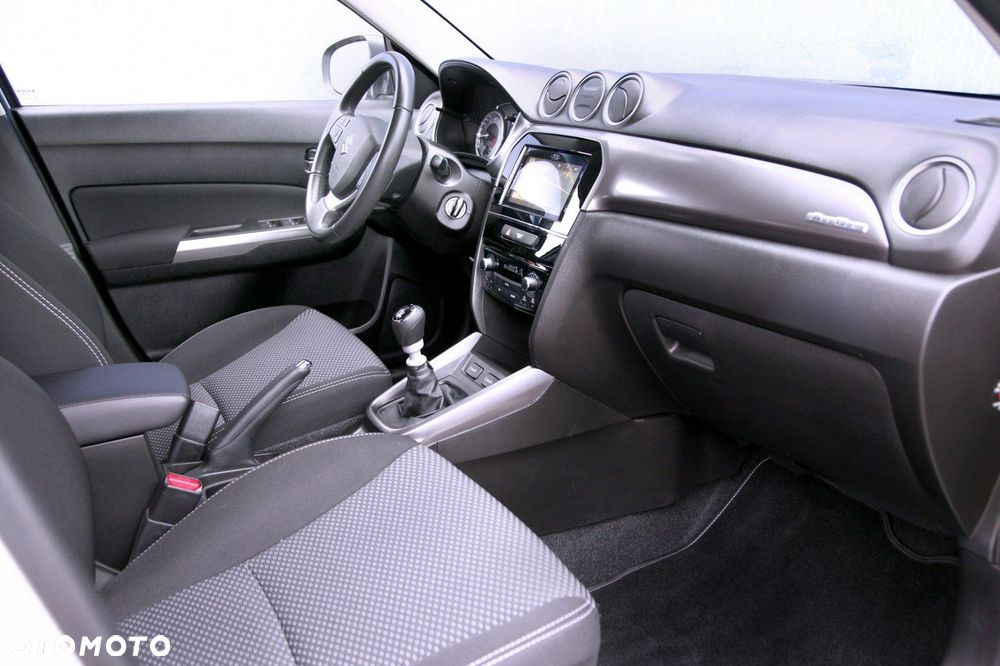 Suzuki Vitara - 14