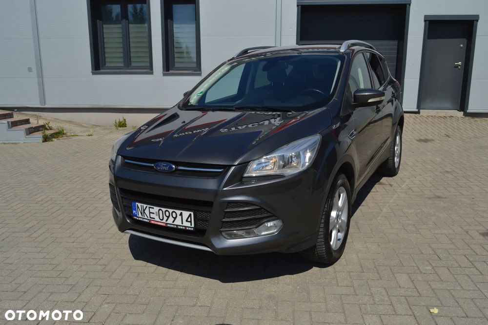 Ford Kuga 2.0 TDCi 2x4 Titanium - 3