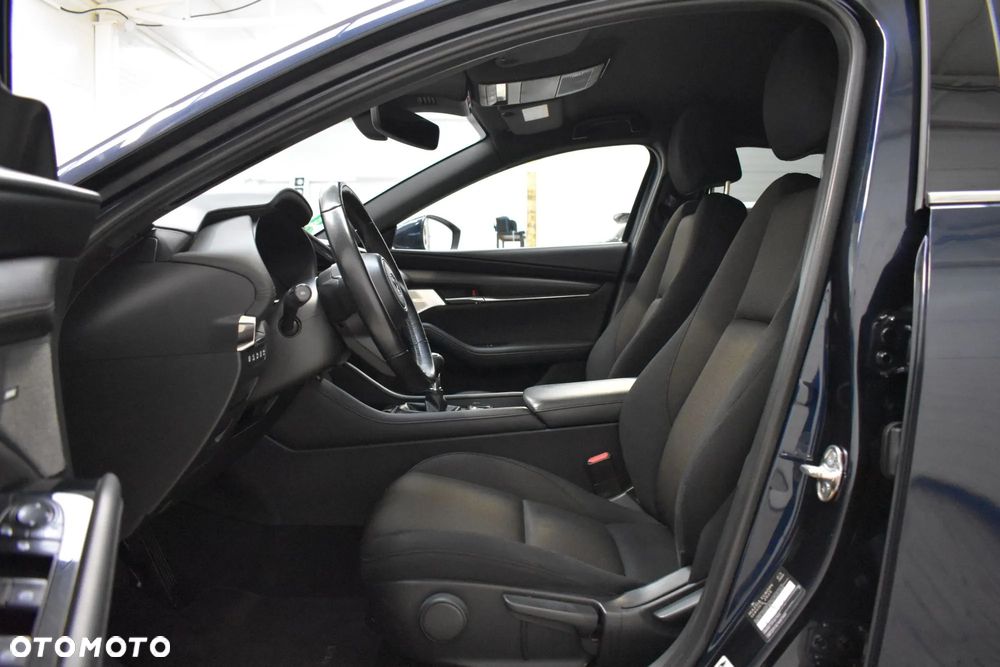 Mazda 3 SKYACTIV-X AWD 2.0 M-Hybrid SELECTION - 24