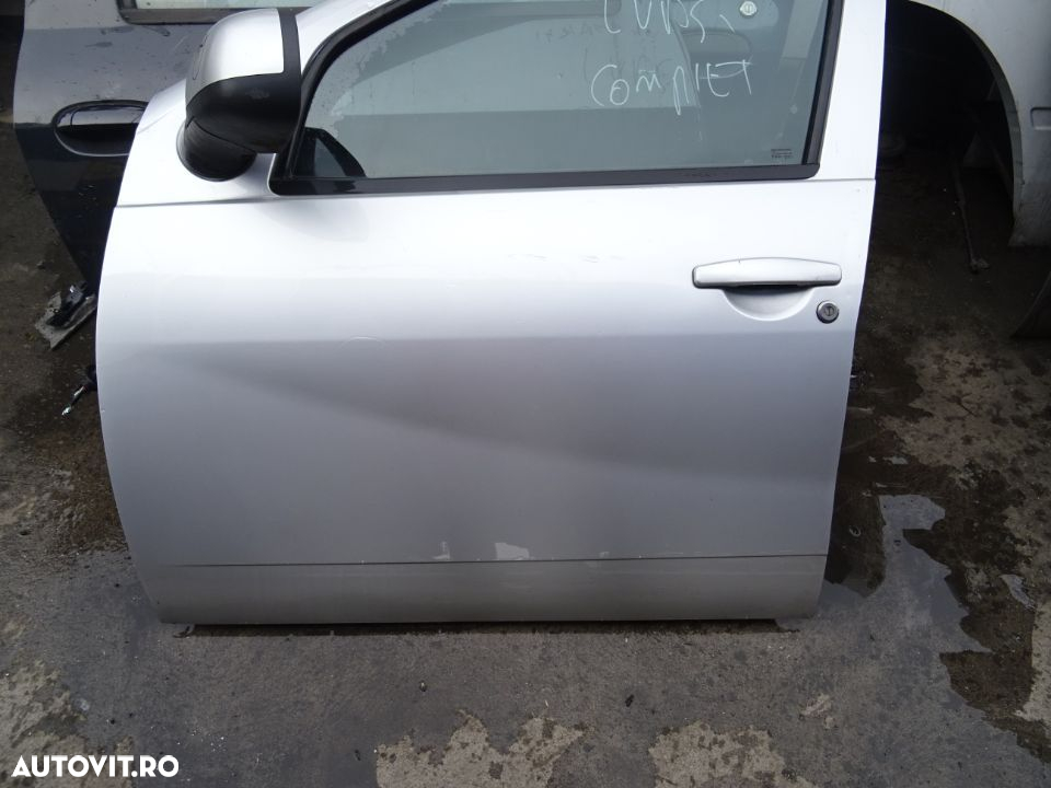 Vand Usa Fata Stanga Dacia Duster din 2011 fara rugina fara lovituri - 2