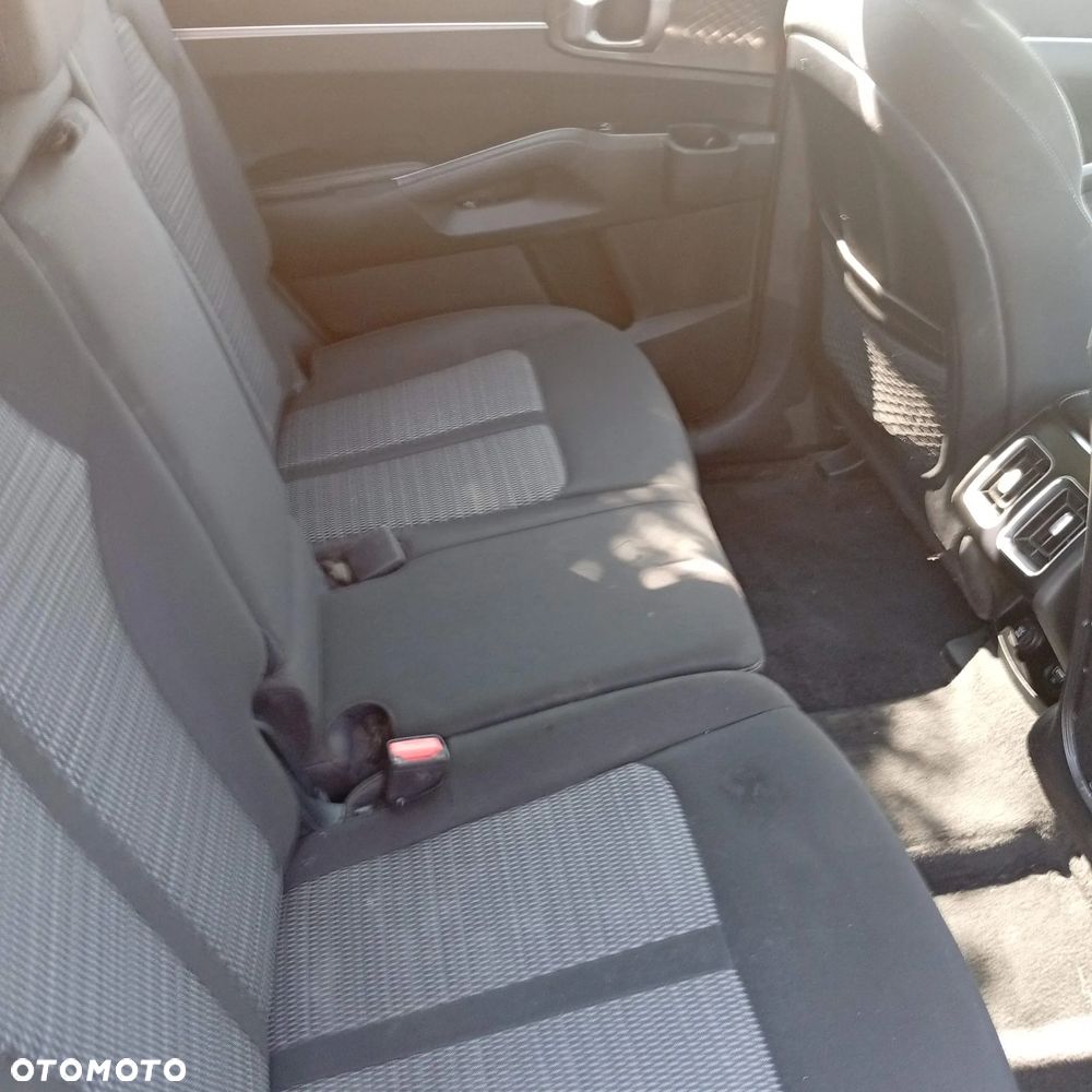 Kia Sorento - 18