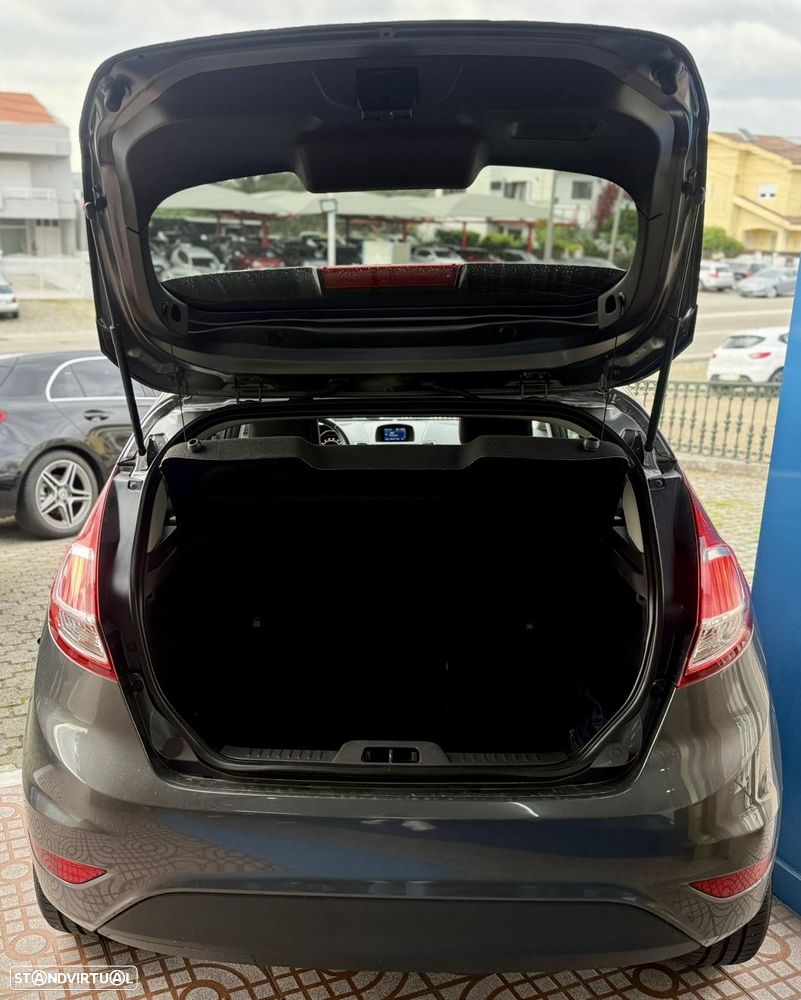 Ford Fiesta 1.0 EcoBoost Connected - 25