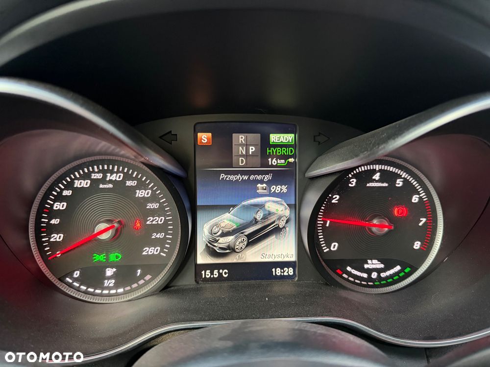 Mercedes-Benz Klasa C 350 e - 23