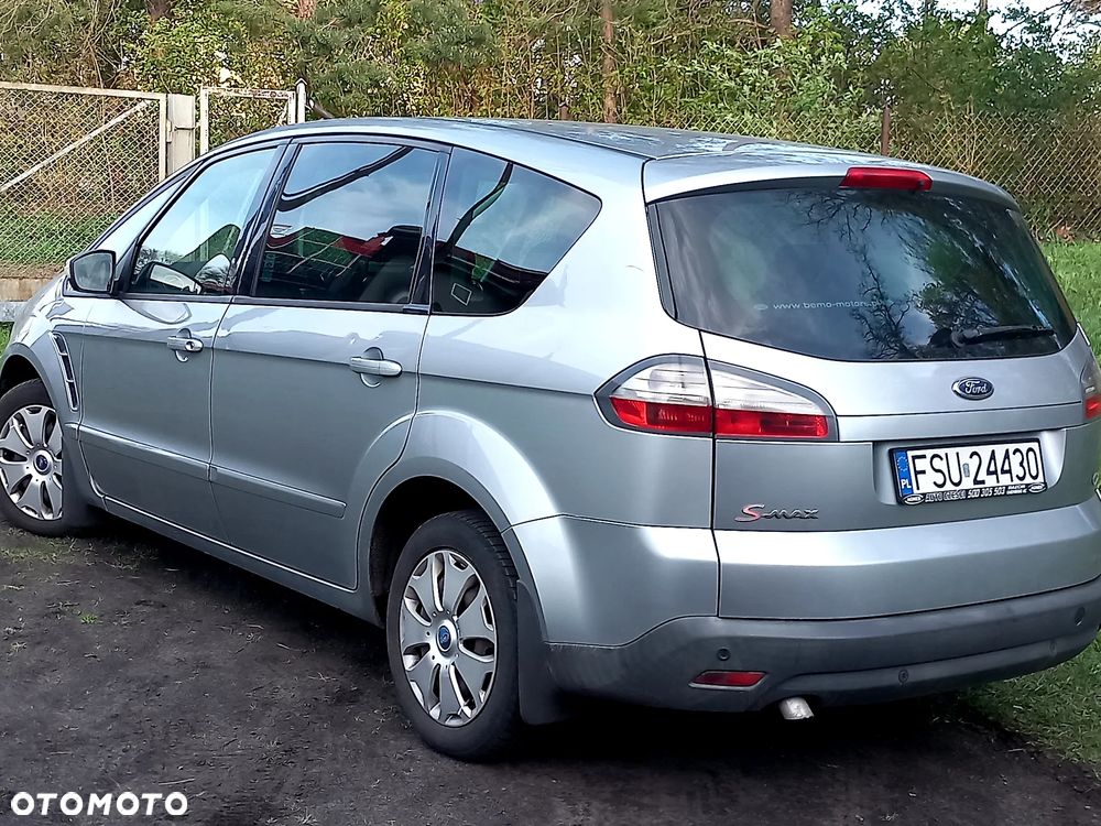 Ford S-Max 2.0 TDCi Ambiente - 17
