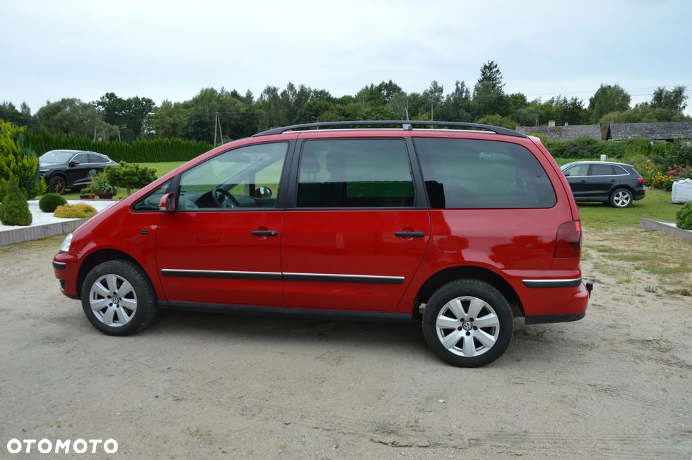 Volkswagen Sharan 1.9 TDI 4Motion Sportline - 13