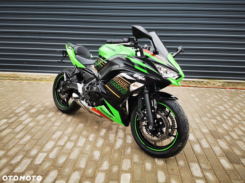 Kawasaki Ninja - 4