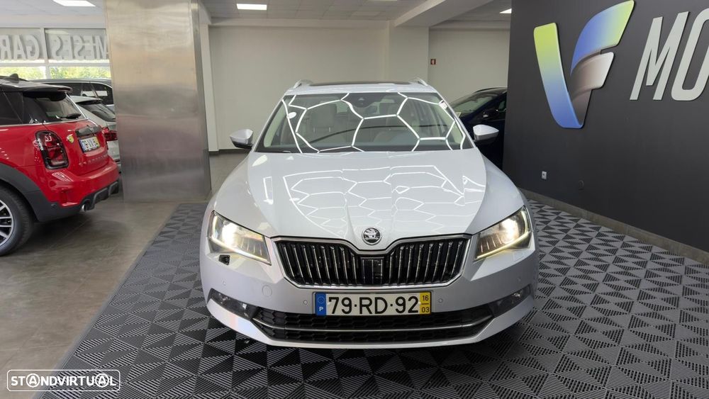 Skoda Superb Break 2.0 TDI Style DSG - 3