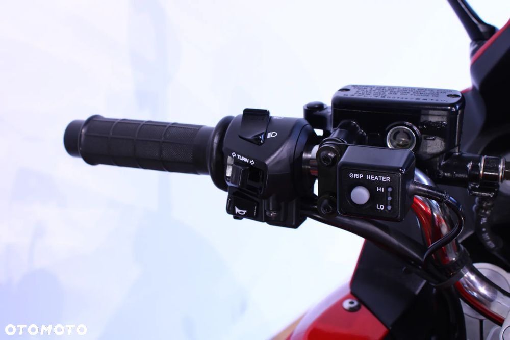 Honda CBF - 9