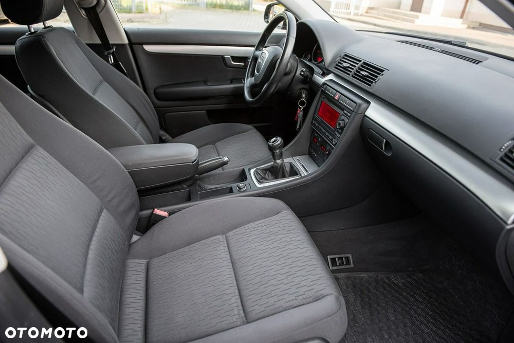 Audi A4 Limousine 1.8 T - 9
