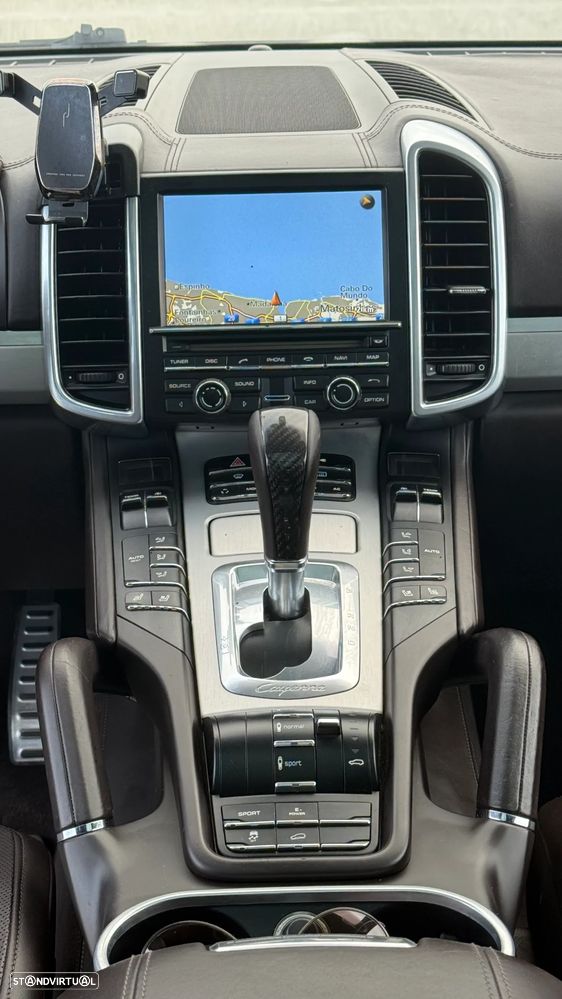Porsche Cayenne S - 10