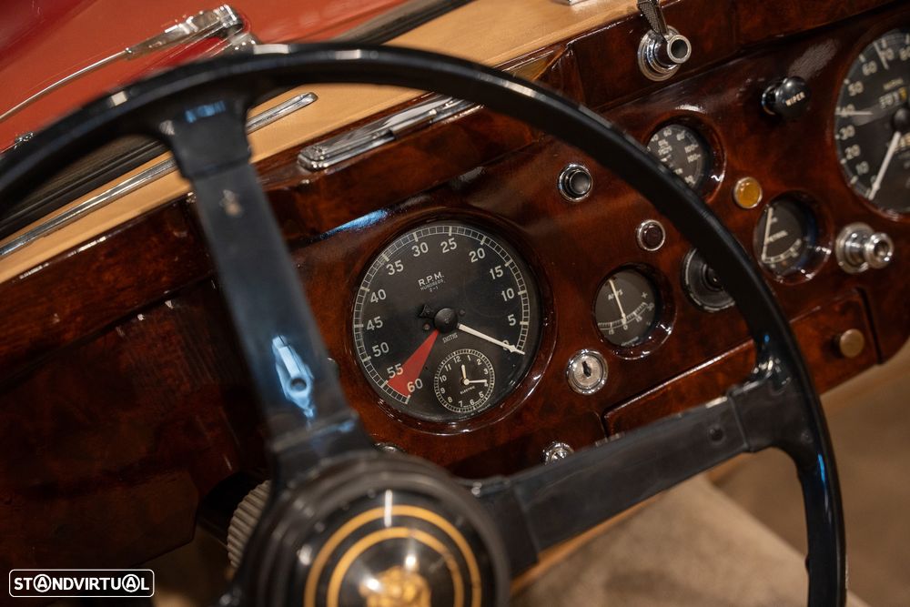 Jaguar XK140 - 20