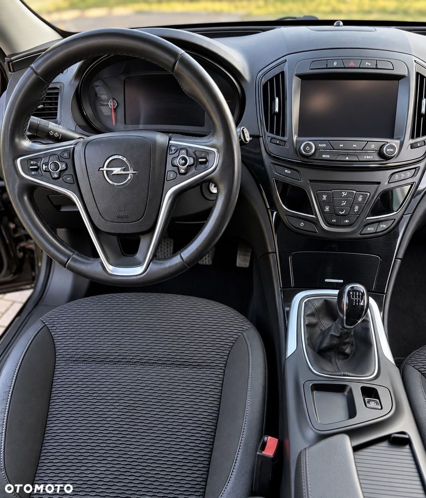Opel Insignia 2.0 CDTI Cosmo S&S - 10