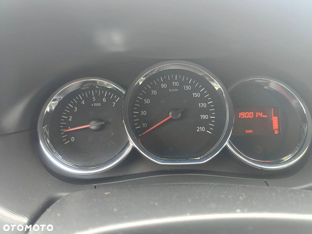 Dacia Duster dCi 110 FAP 4x4 Celebration - 18