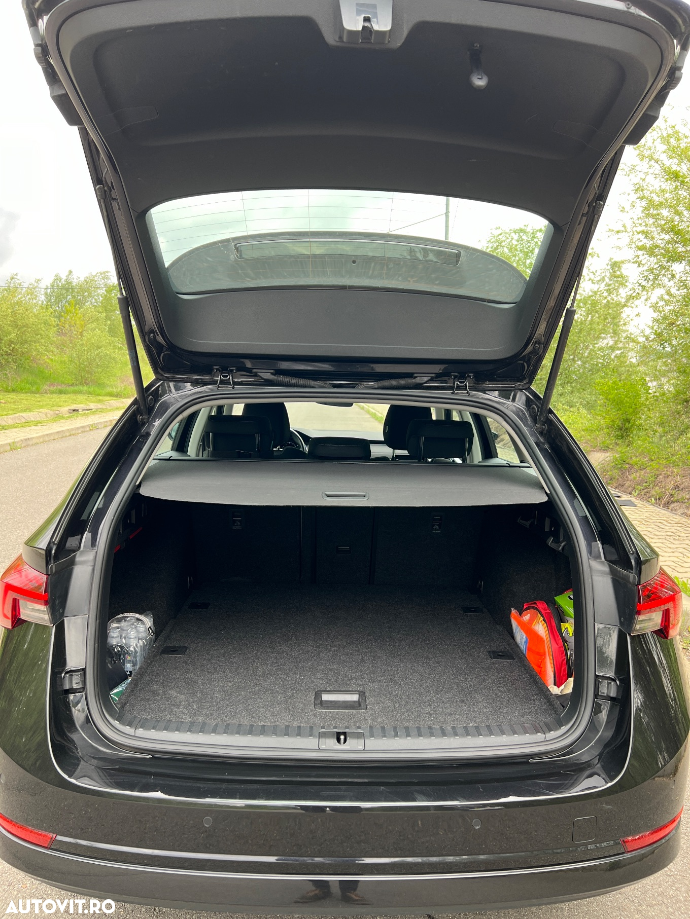 Skoda Octavia 2.0 TDI DSG Style - 10